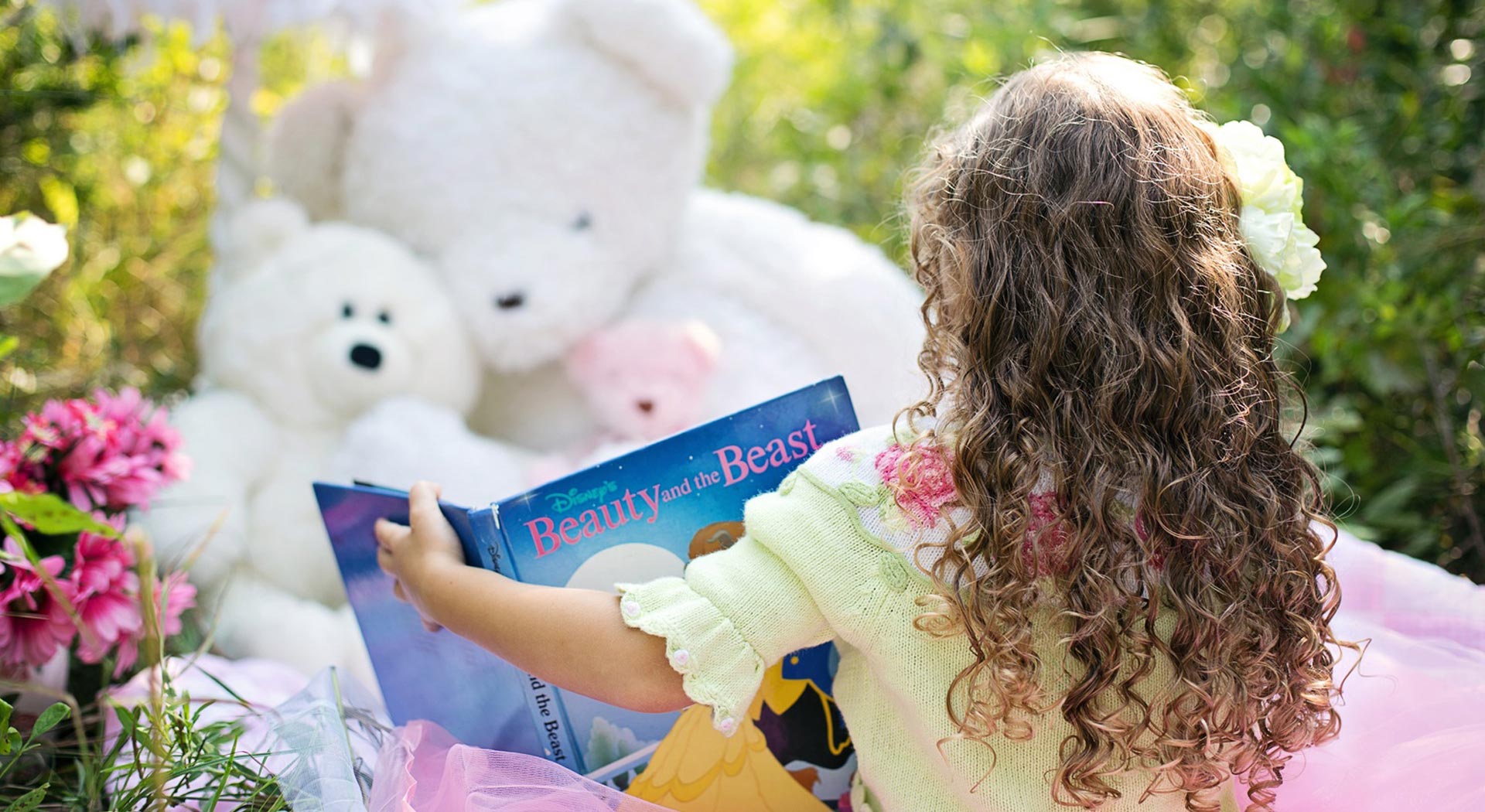 creche childcare services in the UK, providing childcare for corporate, charitable and family events.